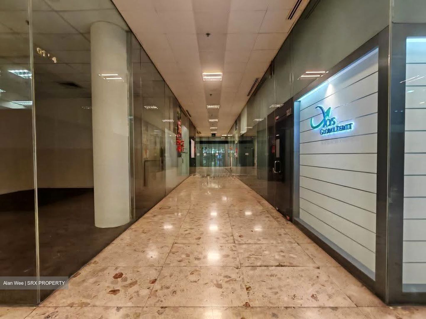 Concorde Shopping Centre (D3), Retail #614445861